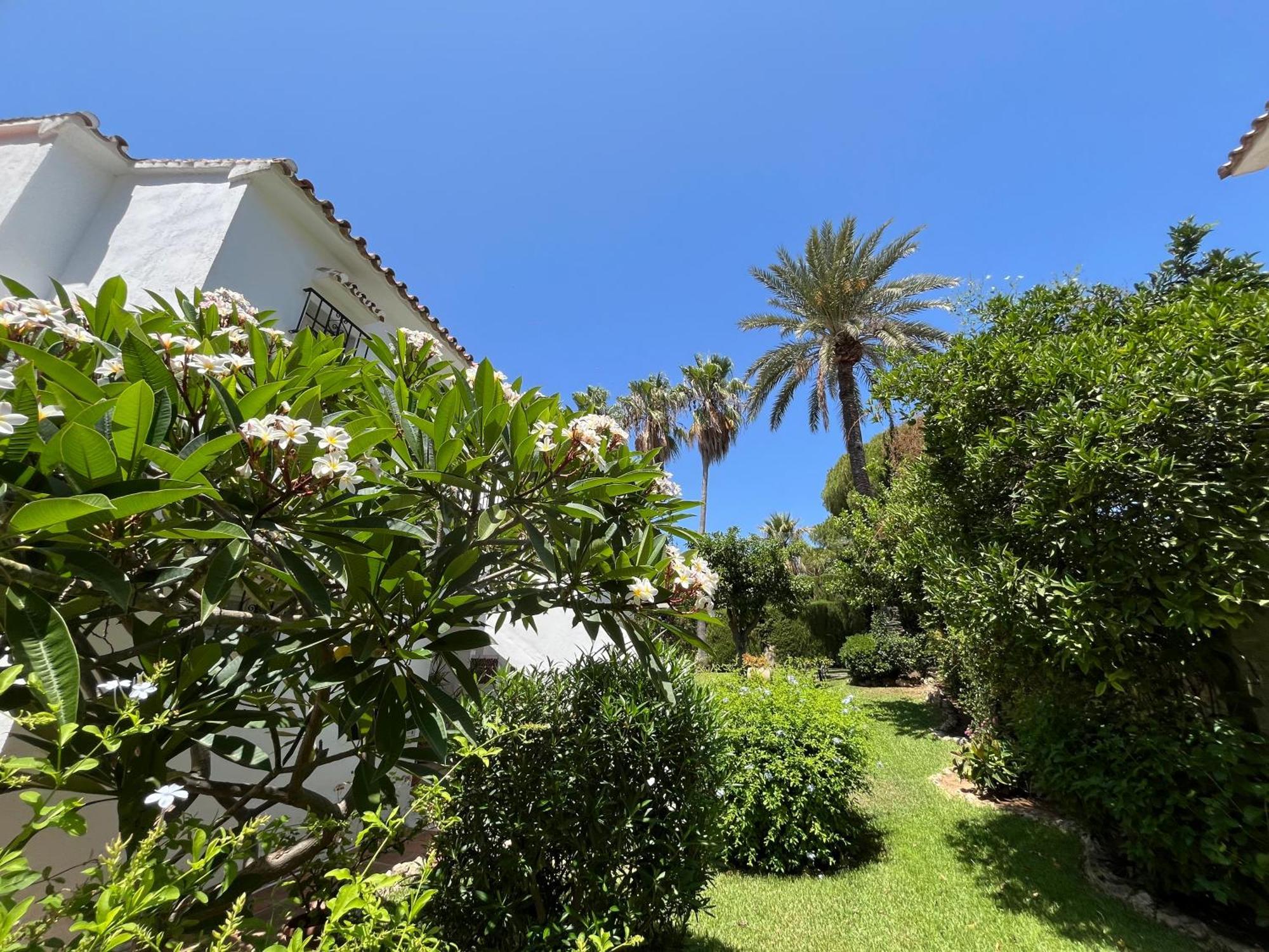 "Los Rosales Apartment, 500M To The Beach" Sitio de Calahonda Extérieur photo